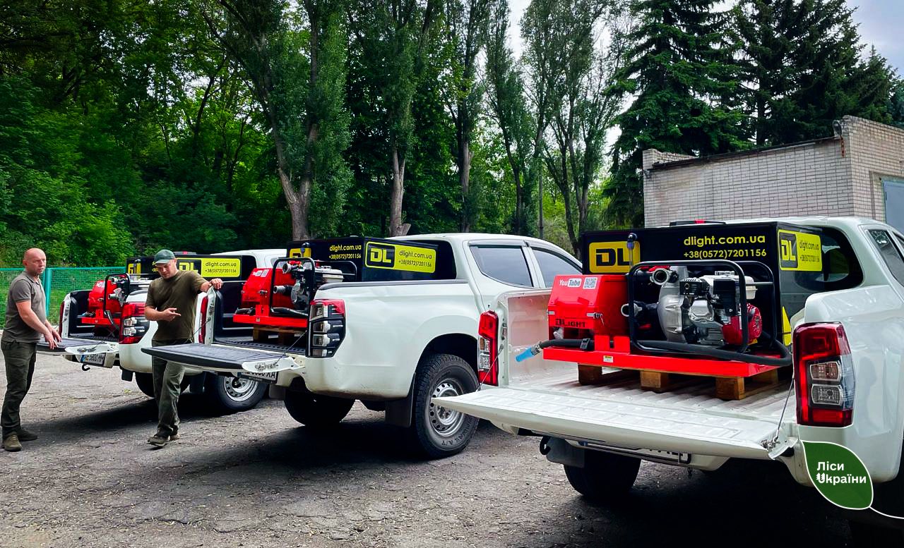 SFE “Forests of Ukraine” supplied firewood to residents of the Dnipropetrovsk and Zaporizhzhia regions despite a challenging security situation!