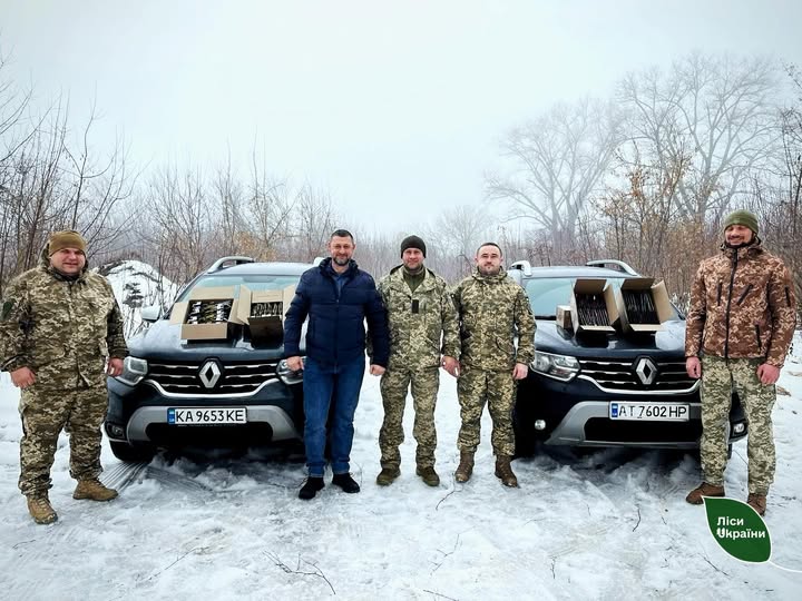 ДП “Ліси України” передало кілька кросоверів для 71 окремої аеромобільної бригади ДШВ!